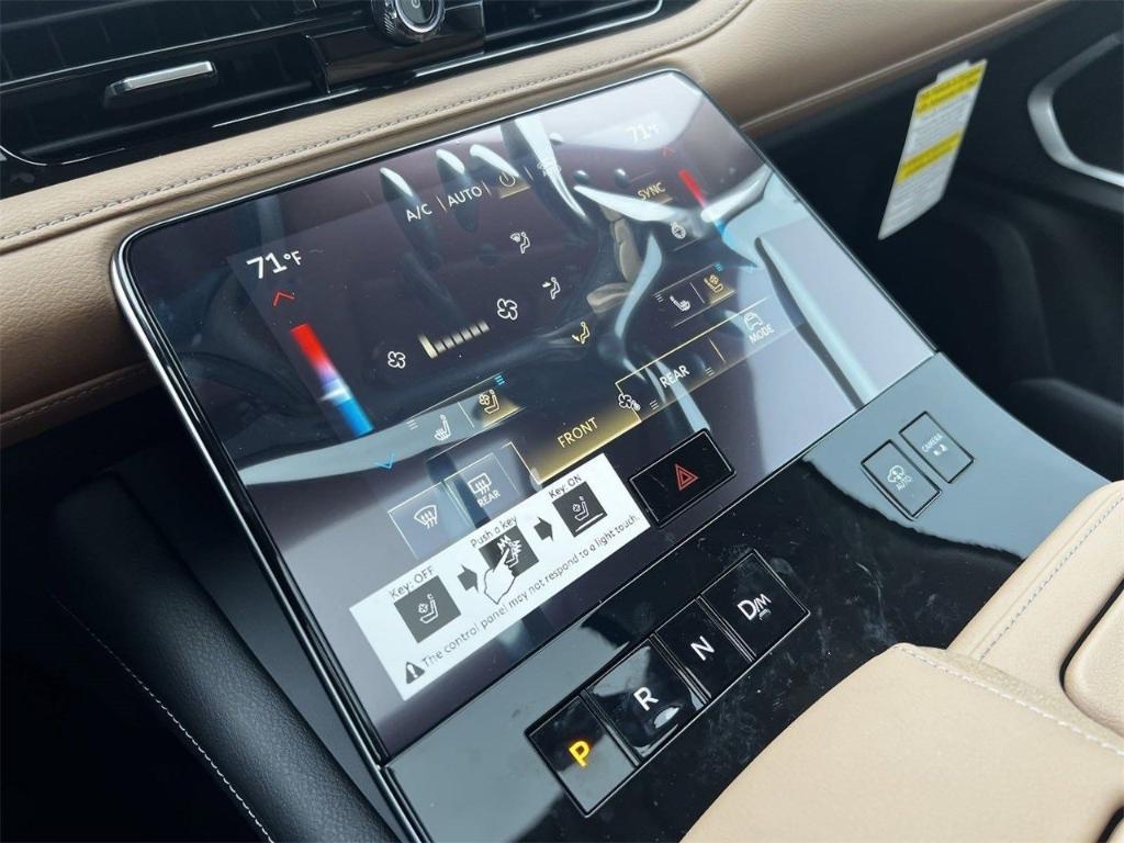 new 2025 INFINITI QX80 car, priced at $95,895