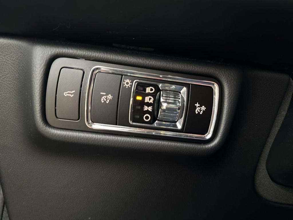 used 2023 Lincoln Aviator car, priced at $47,885