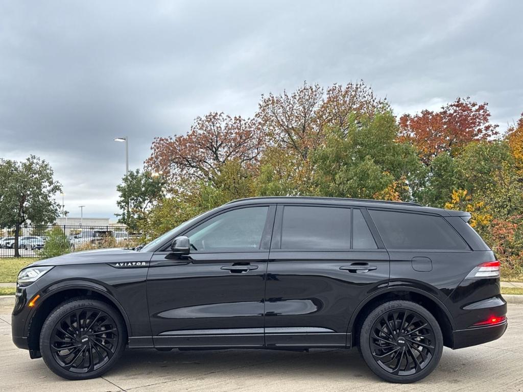 used 2023 Lincoln Aviator car, priced at $47,885