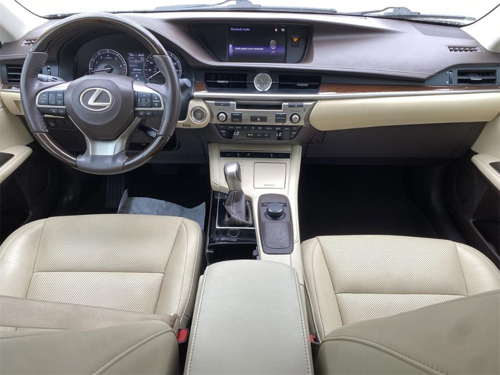 used 2017 Lexus ES 350 car, priced at $20,331