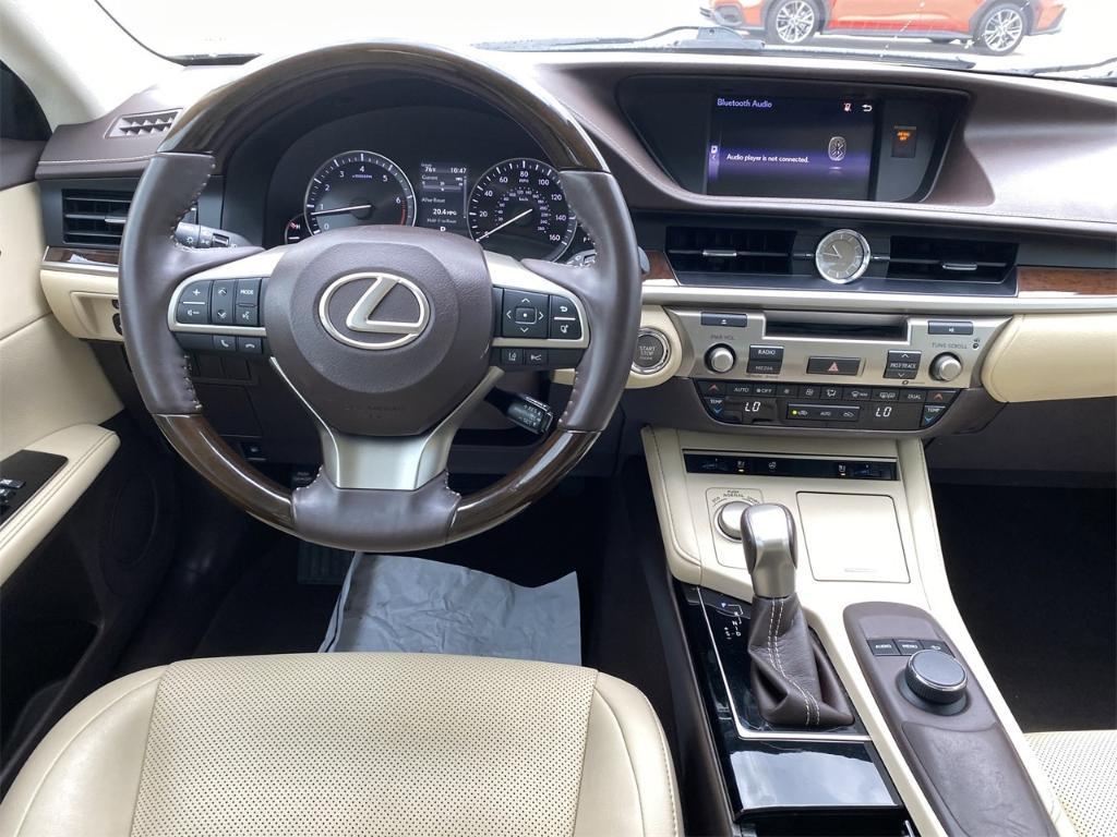 used 2017 Lexus ES 350 car, priced at $20,331