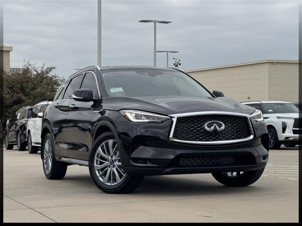 new 2025 INFINITI QX50 car, priced at $47,318