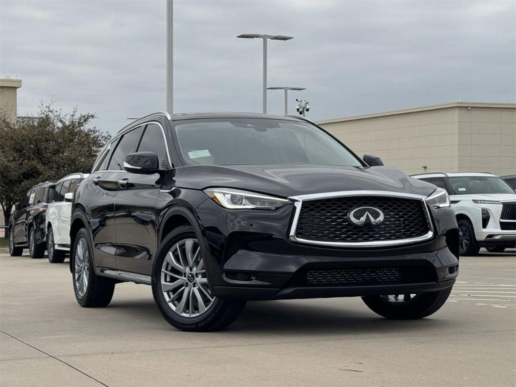 new 2025 INFINITI QX50 car, priced at $47,318
