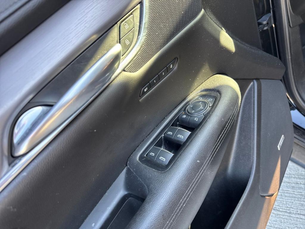 used 2019 Cadillac XT5 car, priced at $20,985