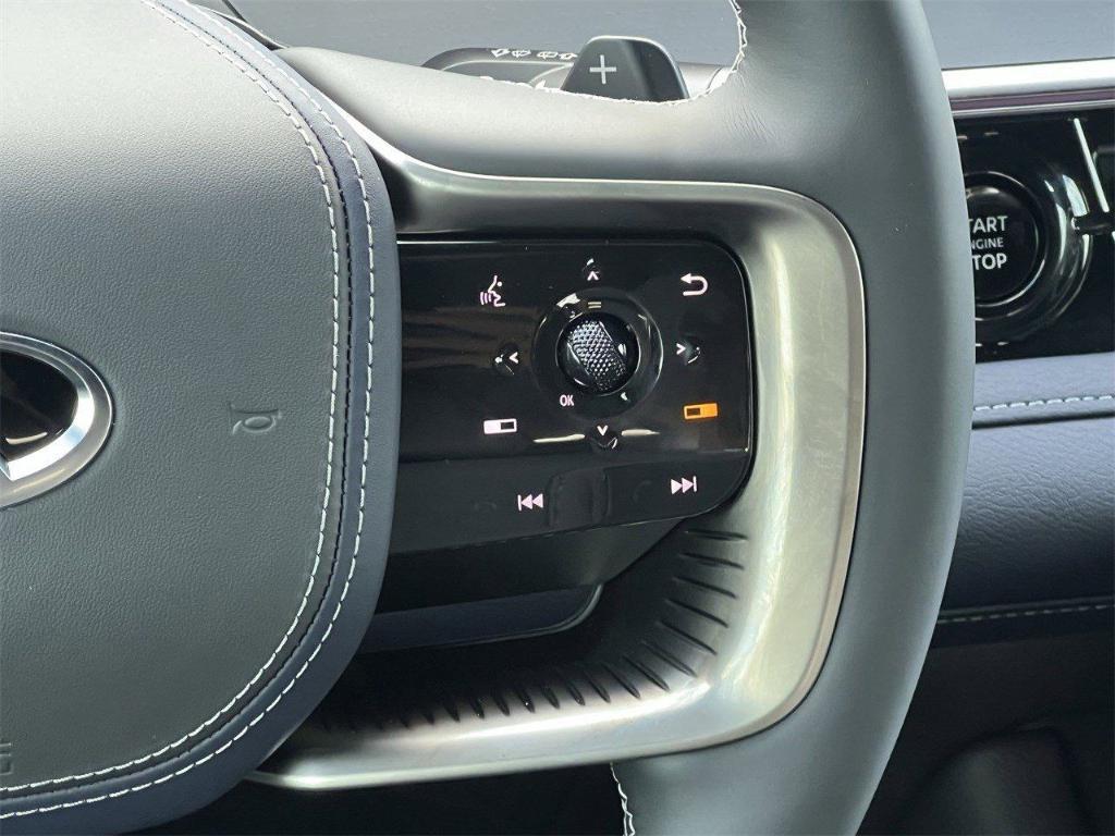 new 2026 INFINITI QX80 car, priced at $106,525