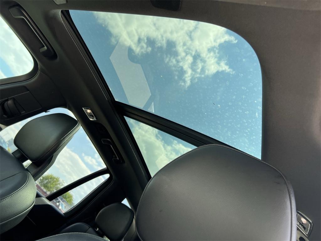 used 2020 Volvo XC90 car, priced at $17,985