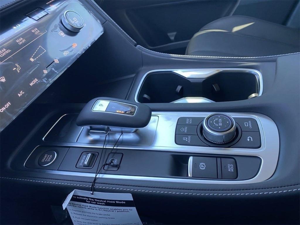 new 2025 INFINITI QX60 car, priced at $58,674