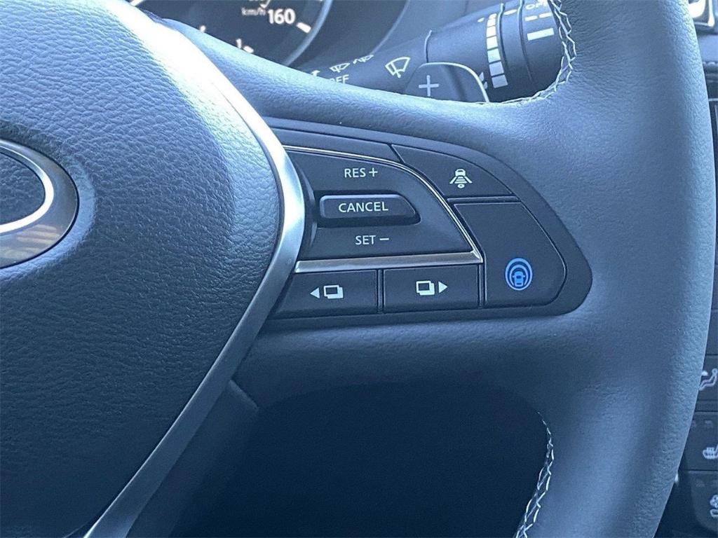 new 2025 INFINITI QX50 car