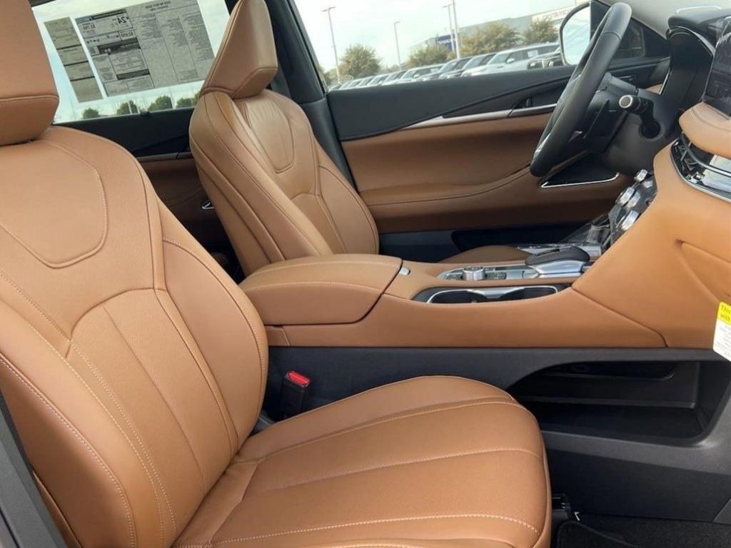 new 2025 INFINITI QX60 car, priced at $63,684