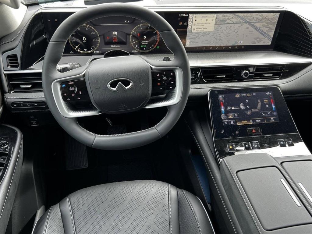 new 2025 INFINITI QX80 car, priced at $92,190