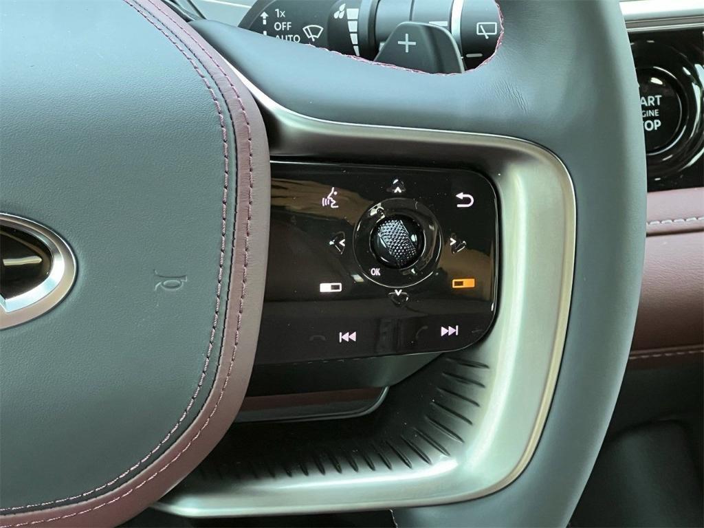 new 2026 INFINITI QX80 car, priced at $116,955