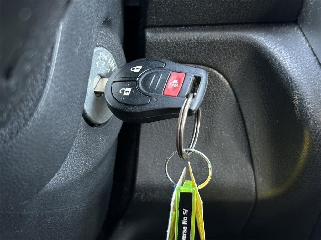 used 2015 Nissan Versa Note car, priced at $11,485