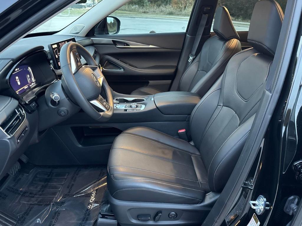 used 2025 INFINITI QX60 car, priced at $45,985