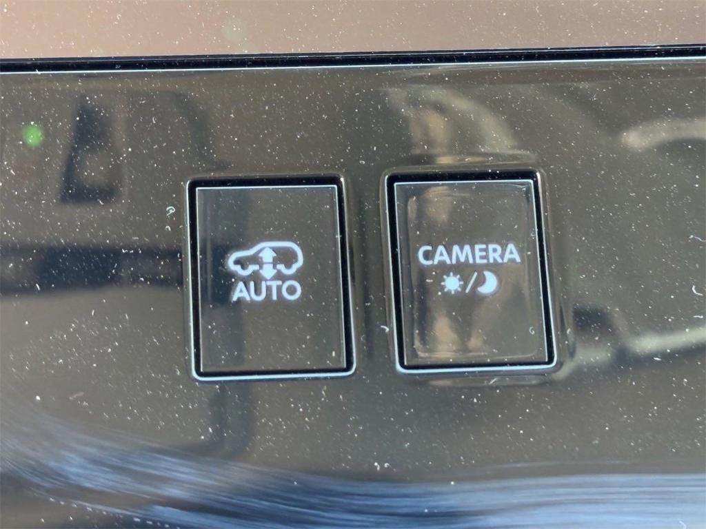 new 2025 INFINITI QX80 car, priced at $105,430