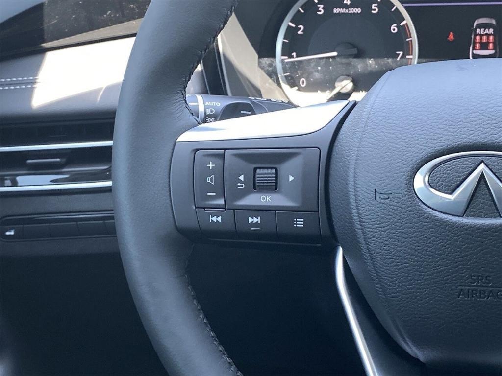 new 2025 INFINITI QX60 car, priced at $51,670
