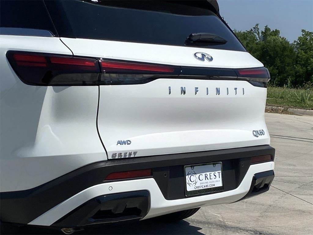 new 2025 INFINITI QX60 car, priced at $51,670