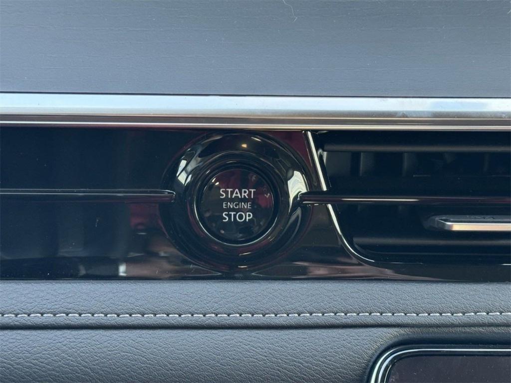 new 2025 INFINITI QX80 car, priced at $100,800