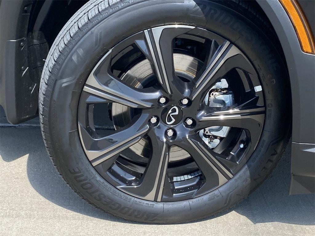 new 2026 INFINITI QX60 car, priced at $70,535