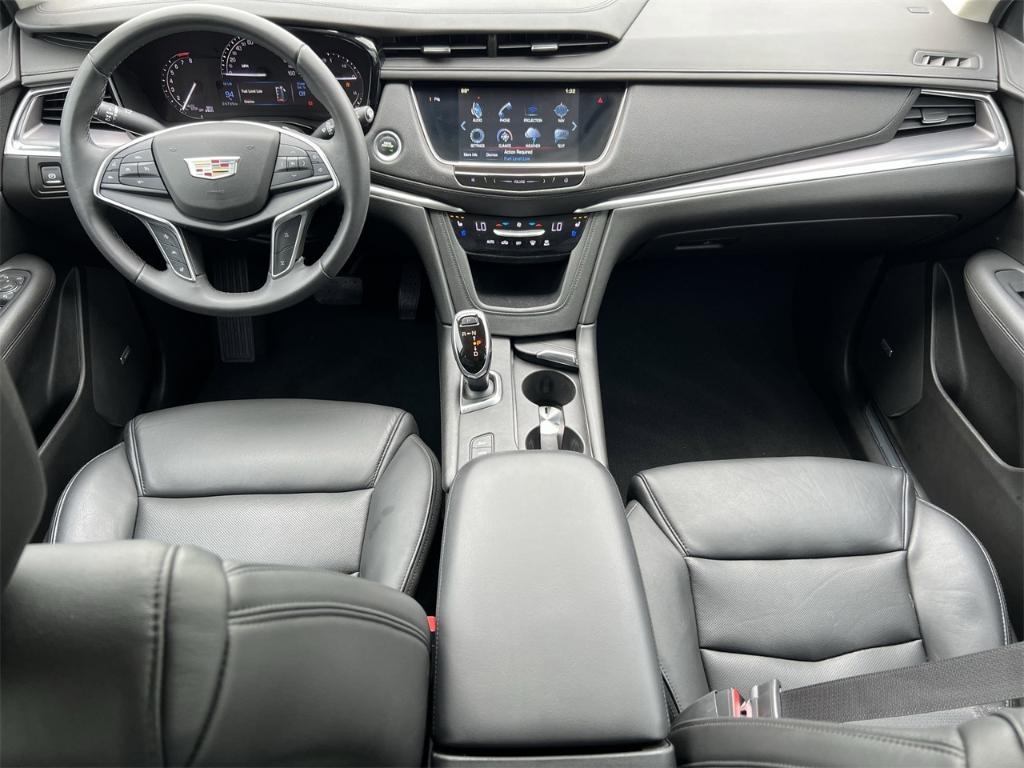 used 2018 Cadillac XT5 car, priced at $24,987