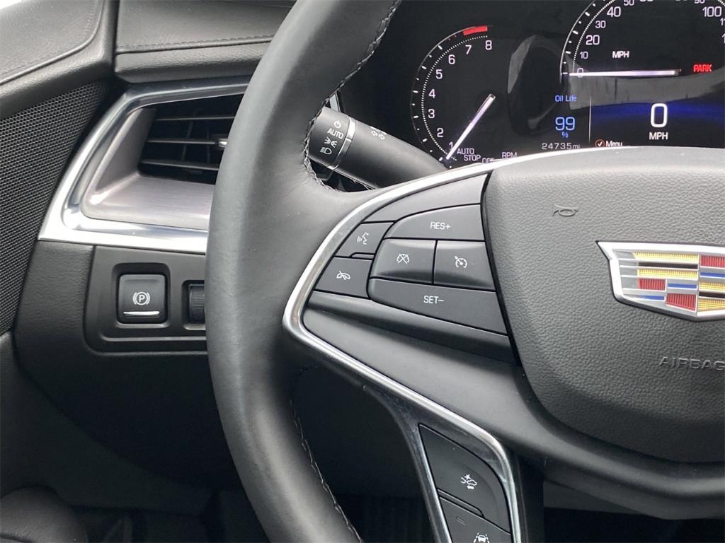 used 2018 Cadillac XT5 car, priced at $24,987