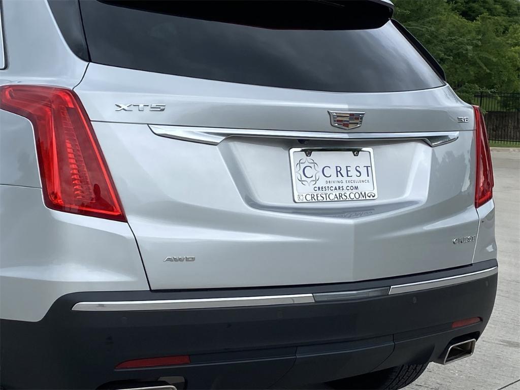 used 2018 Cadillac XT5 car, priced at $24,987