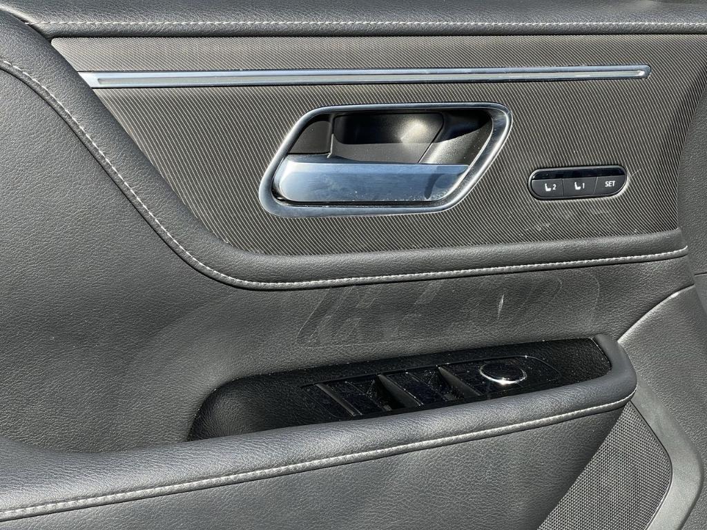 used 2025 INFINITI QX80 car