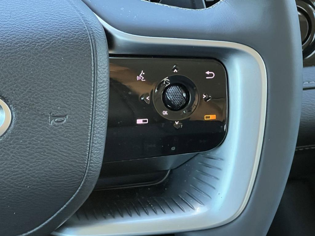 used 2025 INFINITI QX80 car