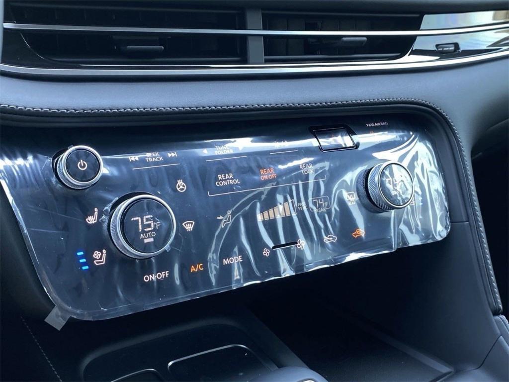 new 2025 INFINITI QX60 car, priced at $58,578