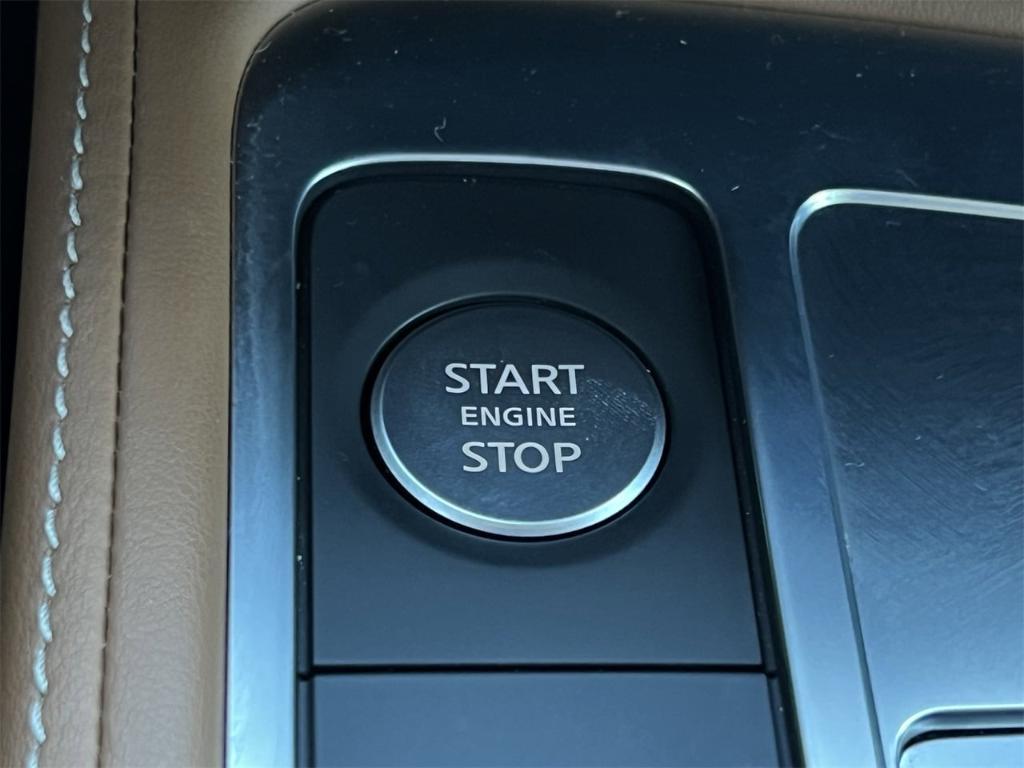 used 2025 INFINITI QX60 car, priced at $50,985