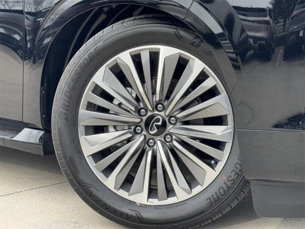 new 2025 INFINITI QX80 car, priced at $94,495