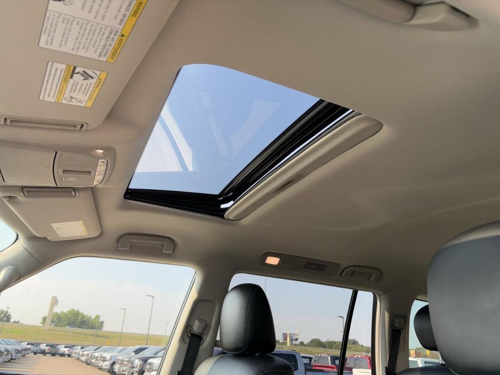 used 2023 INFINITI QX80 car, priced at $35,985