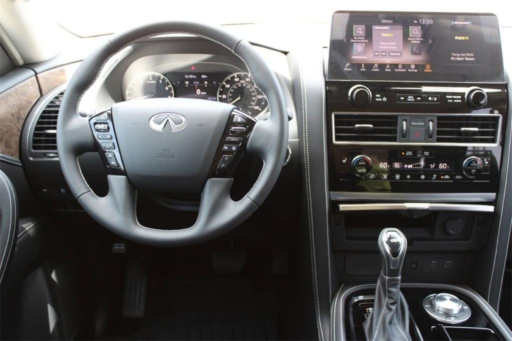 new 2024 INFINITI QX80 car, priced at $67,305