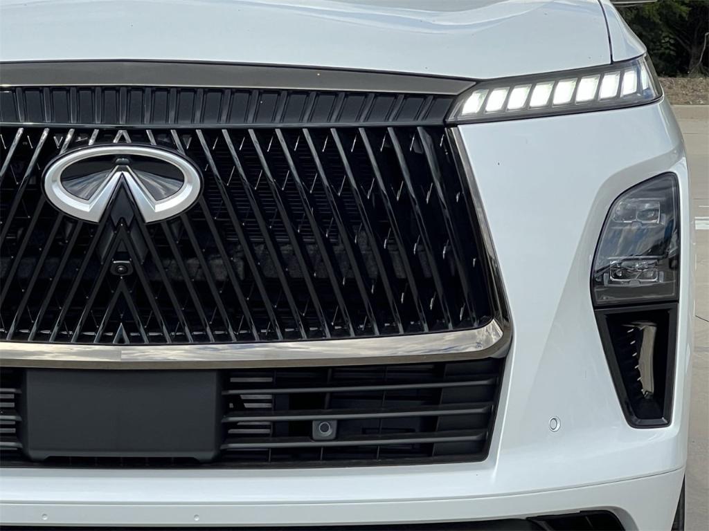 new 2026 INFINITI QX80 car, priced at $117,920