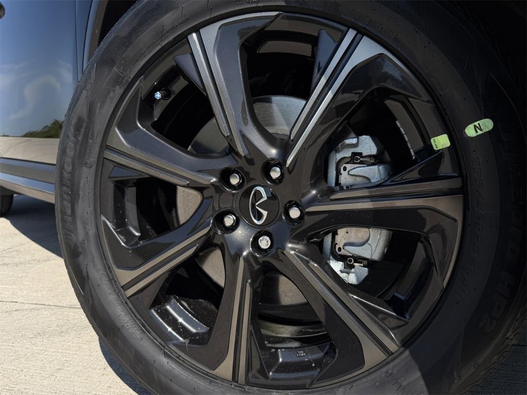 new 2026 INFINITI QX60 car, priced at $69,295