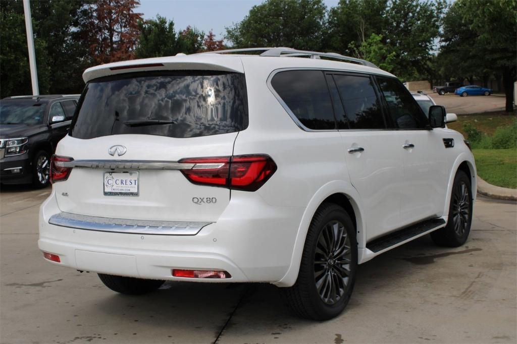 new 2024 INFINITI QX80 car, priced at $67,305