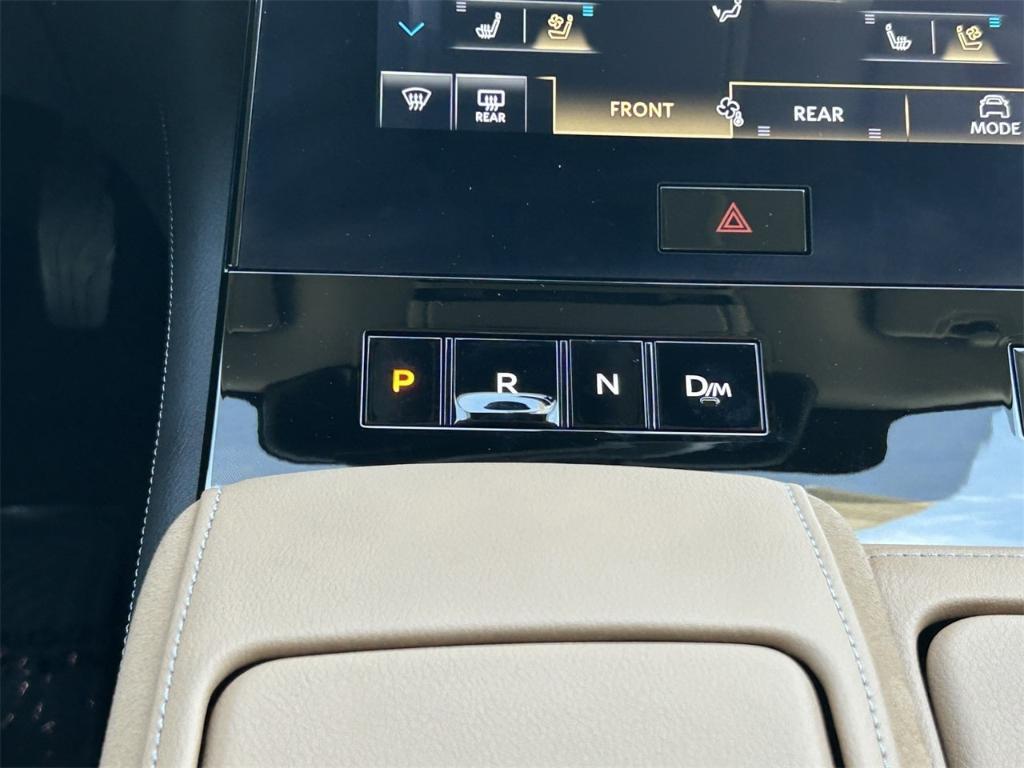 used 2025 INFINITI QX80 car
