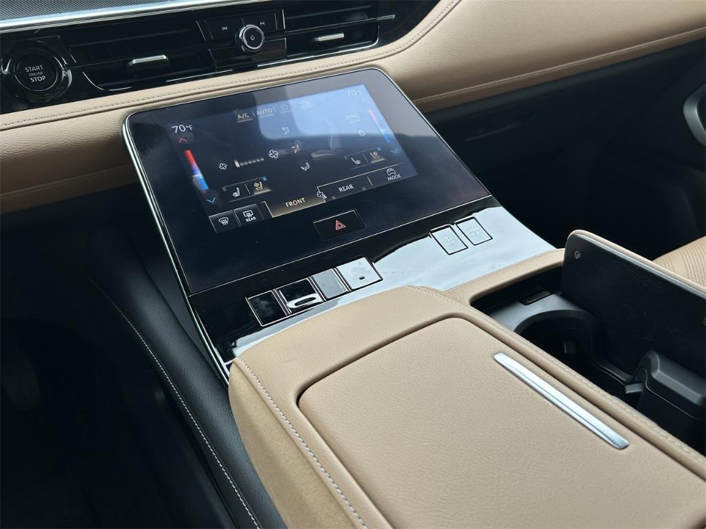 used 2025 INFINITI QX80 car