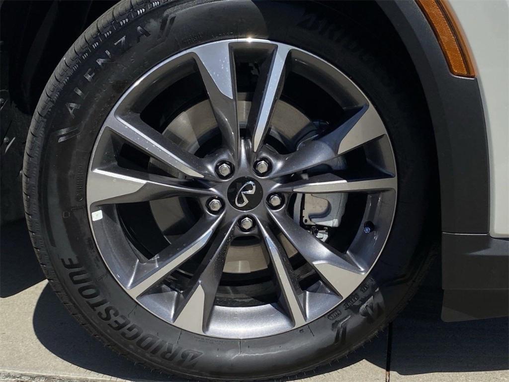 new 2025 INFINITI QX60 car, priced at $56,754