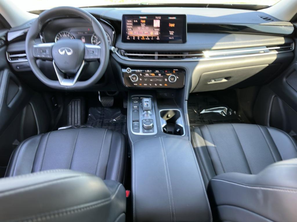 used 2025 INFINITI QX60 car, priced at $35,985