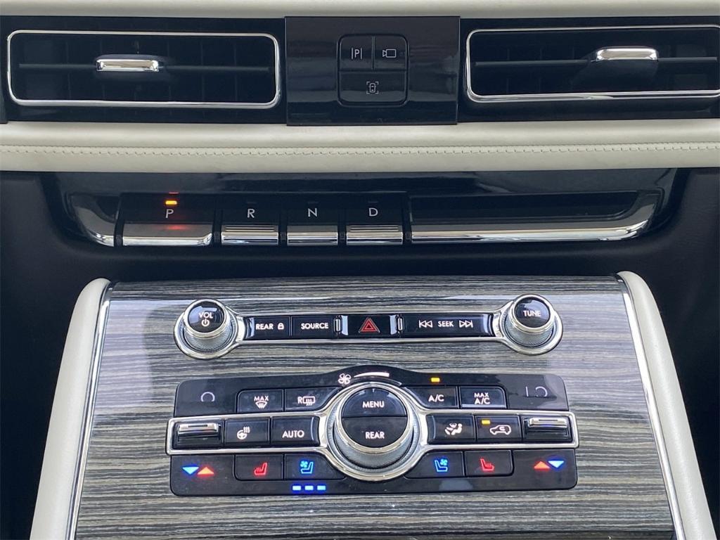 used 2020 Lincoln Aviator car, priced at $37,988