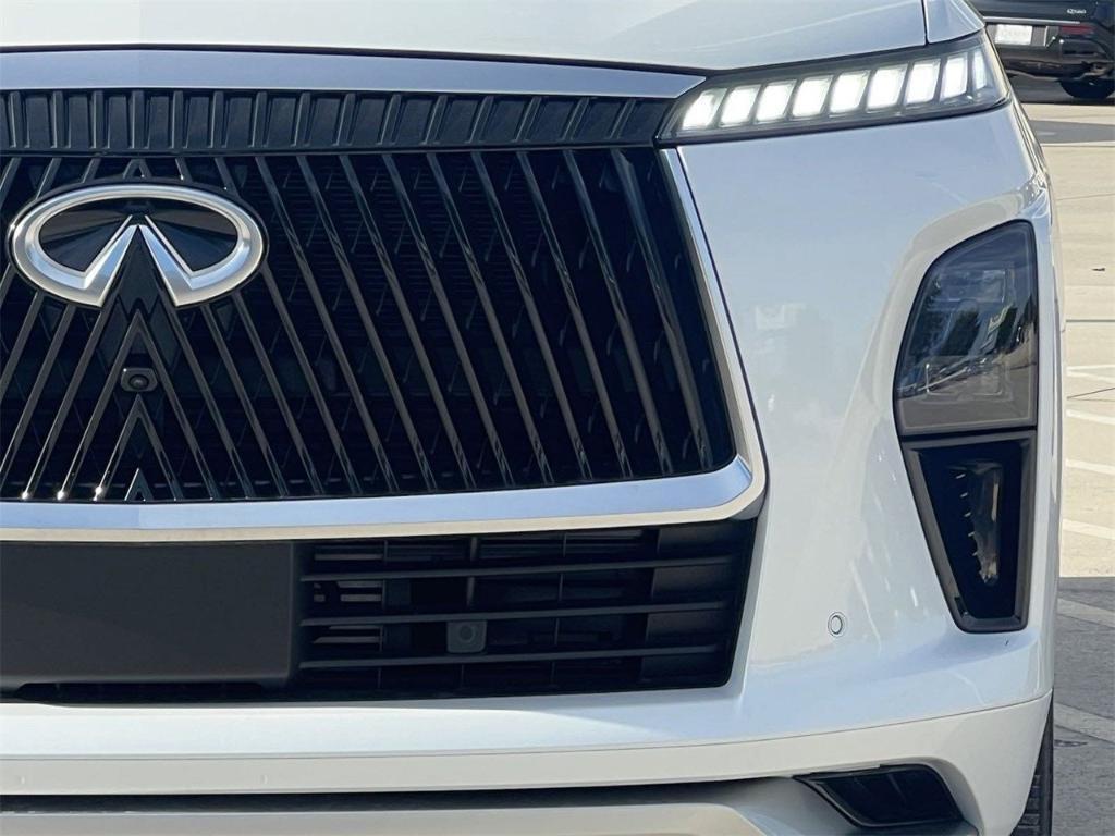 new 2025 INFINITI QX80 car, priced at $88,450