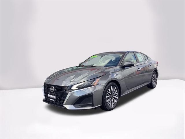 used 2023 Nissan Altima car, priced at $18,376