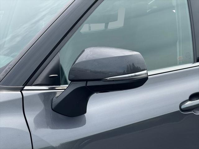 used 2020 Toyota Highlander car, priced at $31,640