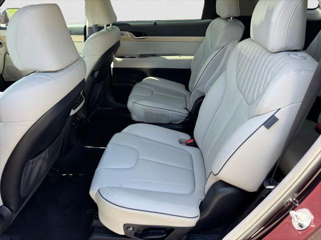 used 2024 Hyundai Palisade car, priced at $34,900