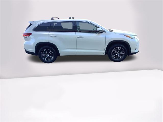 used 2018 Toyota Highlander car, priced at $18,159