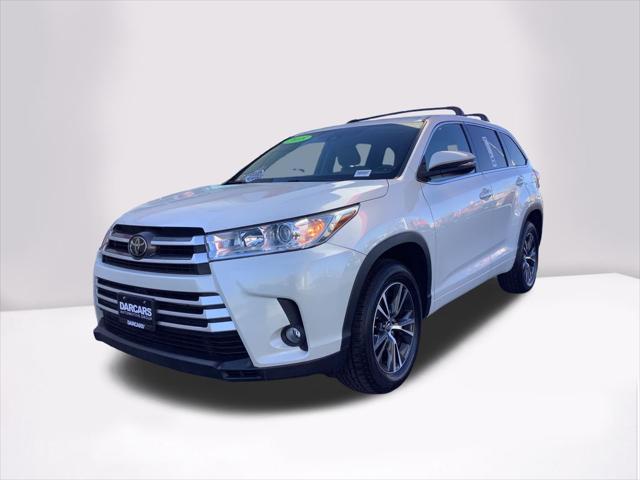 used 2018 Toyota Highlander car, priced at $18,159