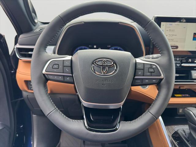 new 2025 Toyota Highlander car, priced at $51,193