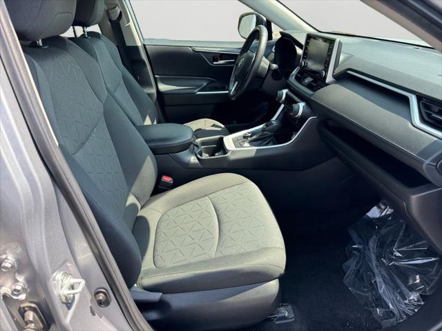 used 2021 Toyota RAV4 Hybrid car, priced at $22,418