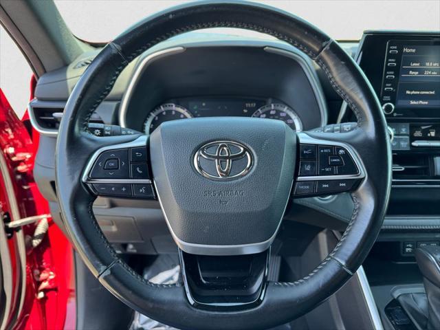 used 2022 Toyota Highlander car, priced at $29,945