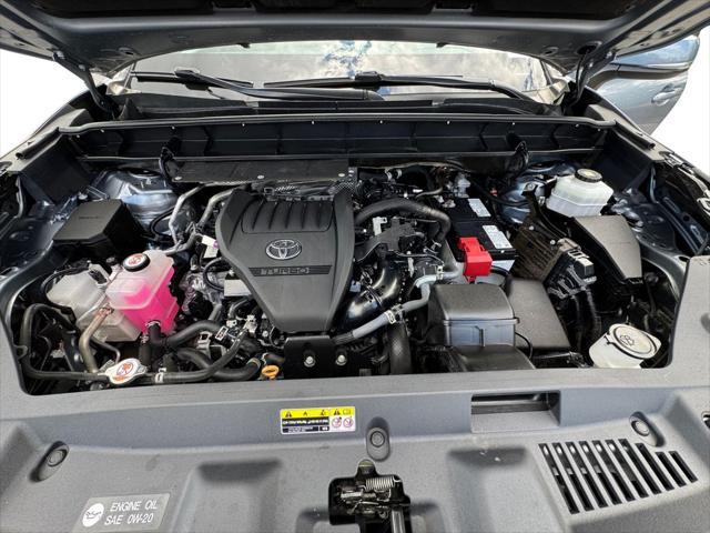used 2023 Toyota Highlander car, priced at $31,693